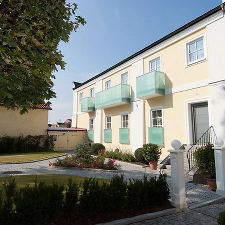 שרדינג Hotel Biedermeier Hof מראה חיצוני תמונה