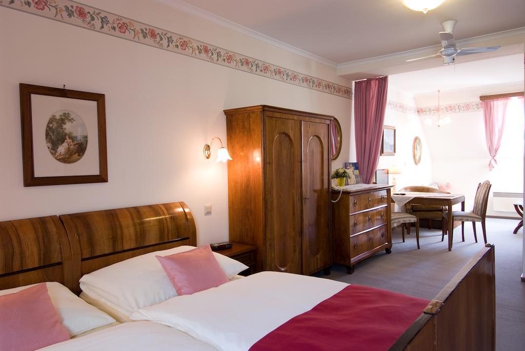 שרדינג Hotel Biedermeier Hof חדר תמונה